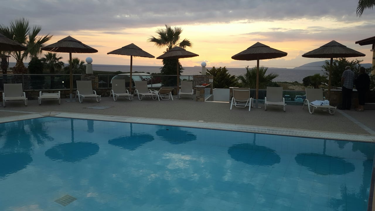 Pool Hotel Kouros Palace