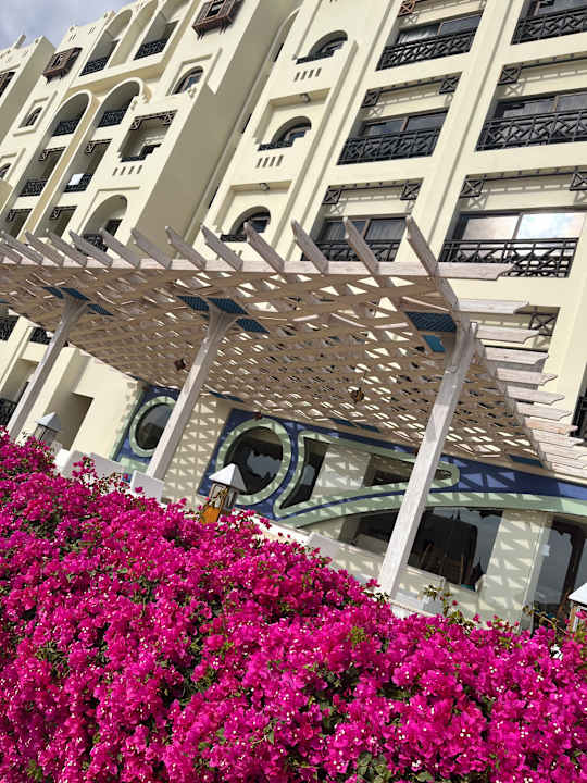 Außenansicht Gravity Hotel & Aquapark Sahl Hasheesh