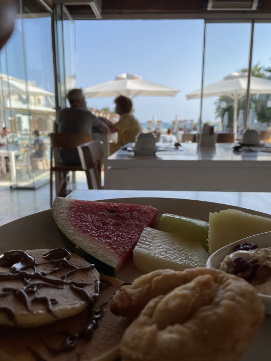 Gastro Paralos Lifestyle Beach