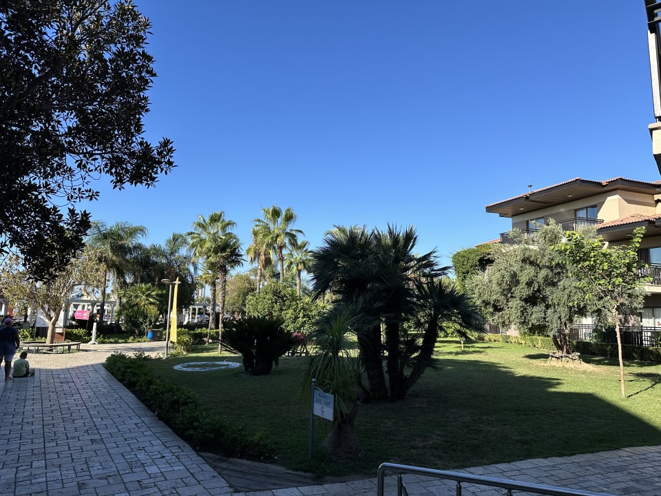 Gartenanlage Calimera Serra Palace