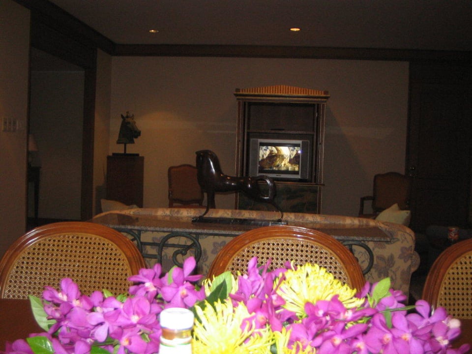 Wohn- & Essbereich Movenpick BDMS Wellness Resort Bangkok