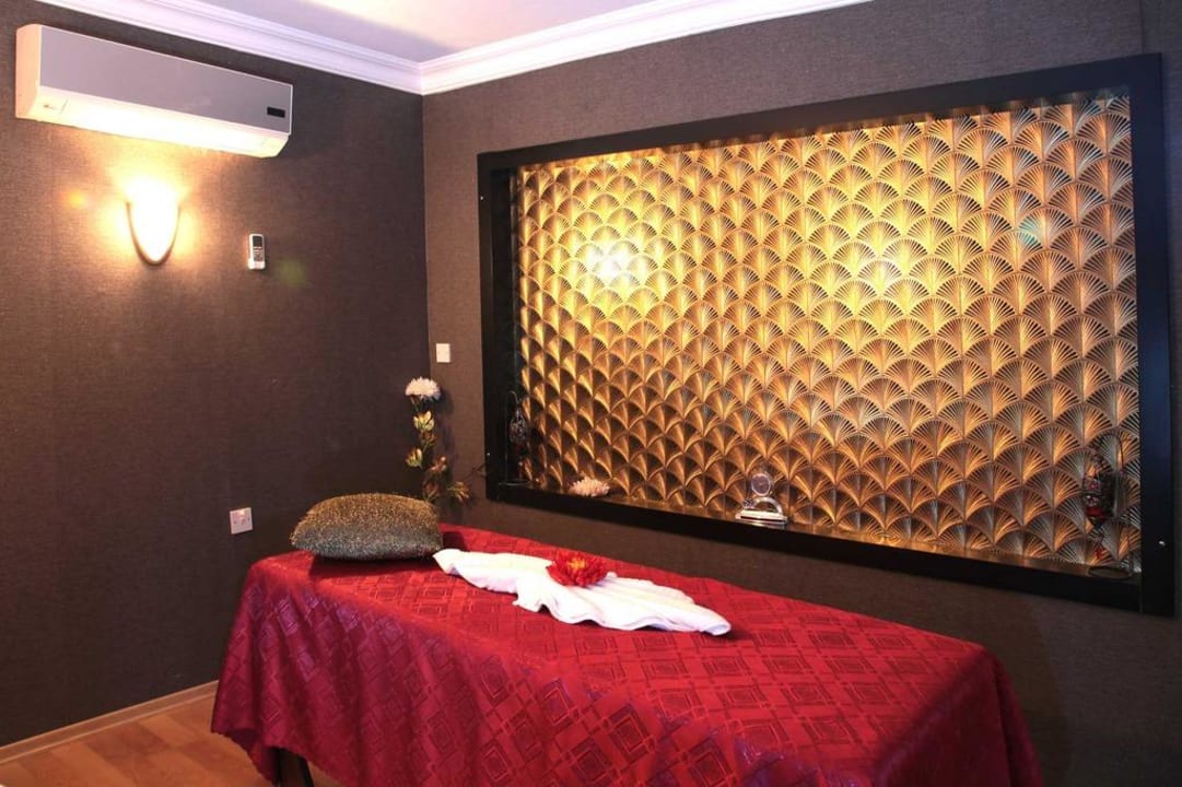 Massage room Oscar Resort Hotel