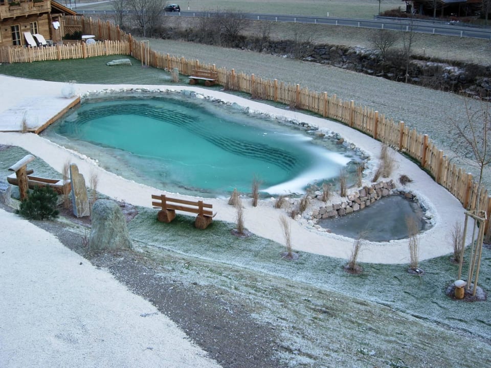 Herrliche Poolanlage Chaletdorf Auszeit