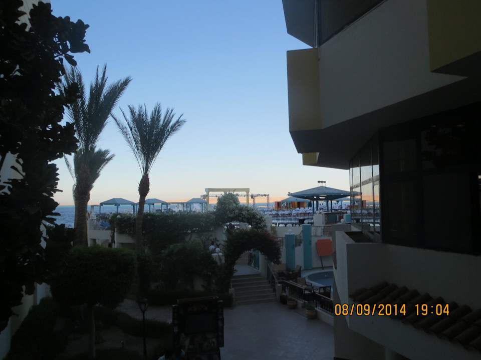 Вид SUNRISE Holidays Resort (Adults Only)