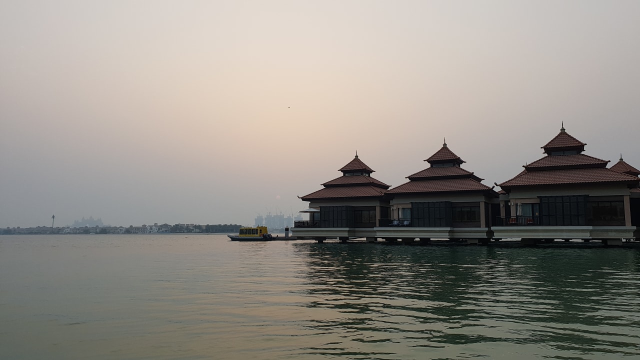 Strand Anantara The Palm Dubai Resort