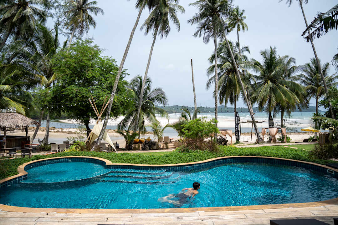 Pool Tolani Resort Koh Kood
