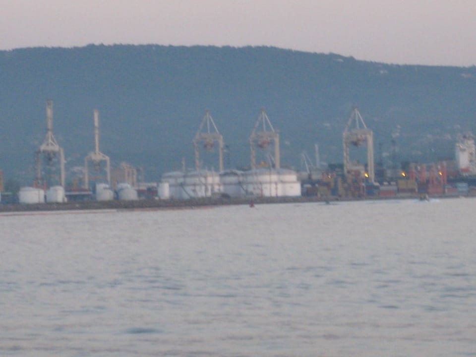 Gleicher Platz nur dies ist die linke Seite  Adria Ankaran Hotel &  Resort