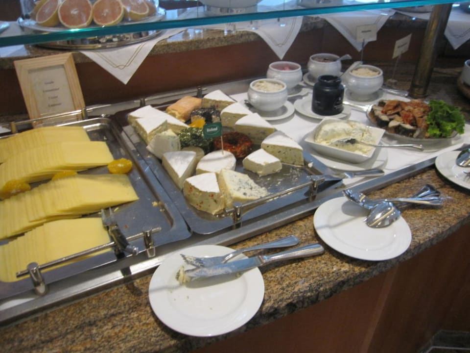 Frühstücksbuffet Seehotel Großherzog von Mecklenburg