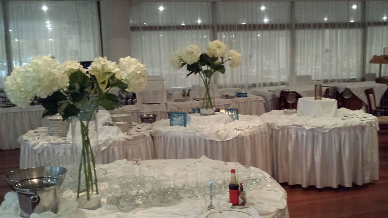 Hotel ''Constantinov Bros Athena Beach'' Constantinou Bros Athena Beach Hotel