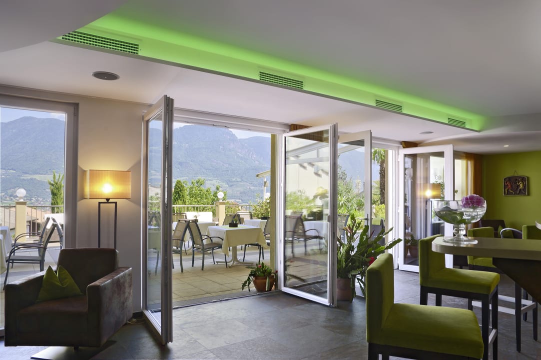 Lobby Sonnenhof Hotel & Appartements