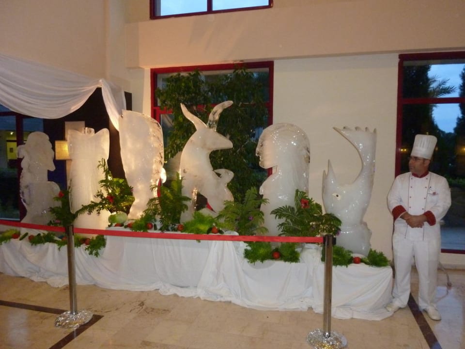 Nochmals kleine Kunstwerke Kaya Belek Hotel