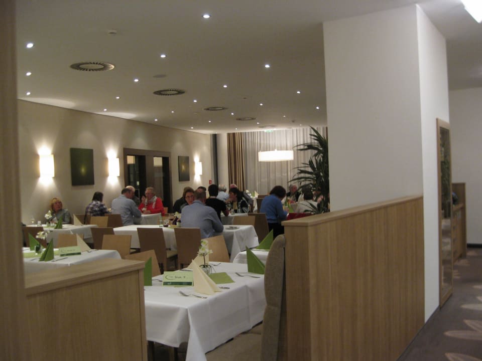 Speisesaal Parkhotel Rügen