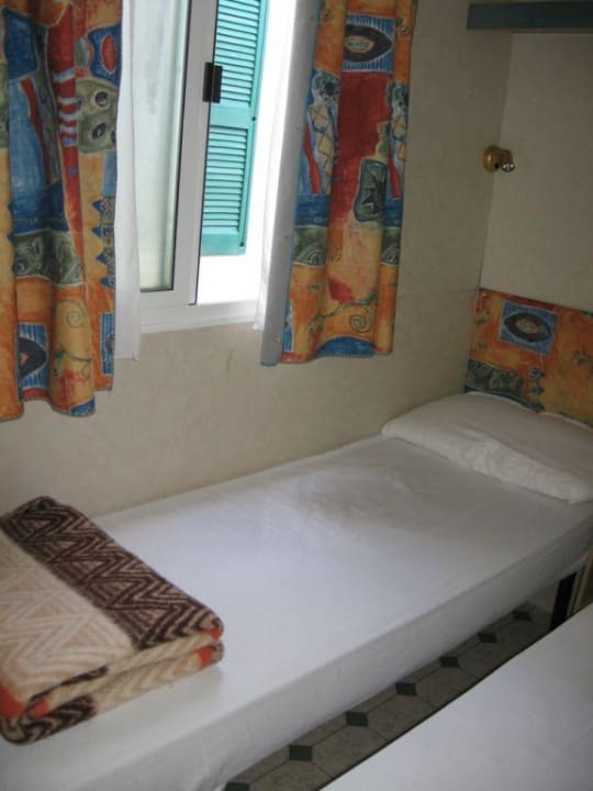 Schlafzimmer Isamar Holiday Village