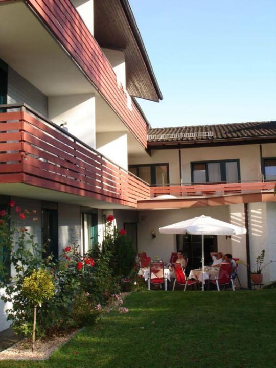 Die Frühstücksterrasse Nr.2 SONNE_1806, Hotel am Campus Dornbirn