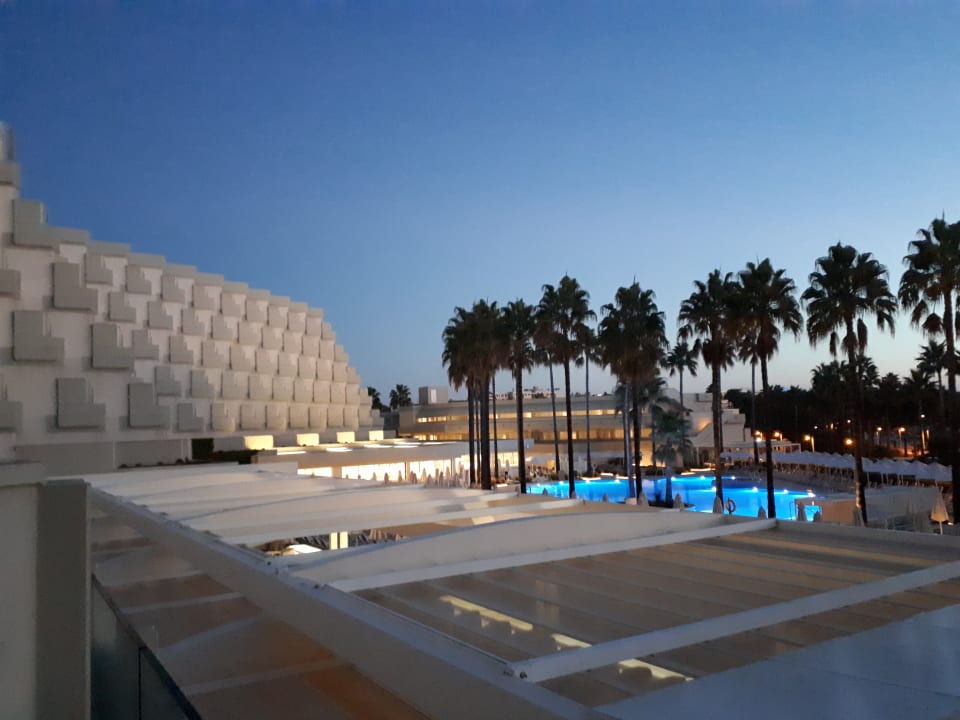 Außenansicht Hipotels Mediterraneo