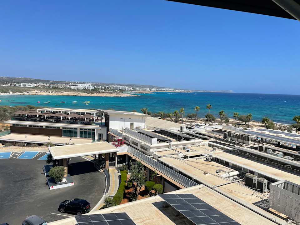 Außenansicht Asterias Beach
