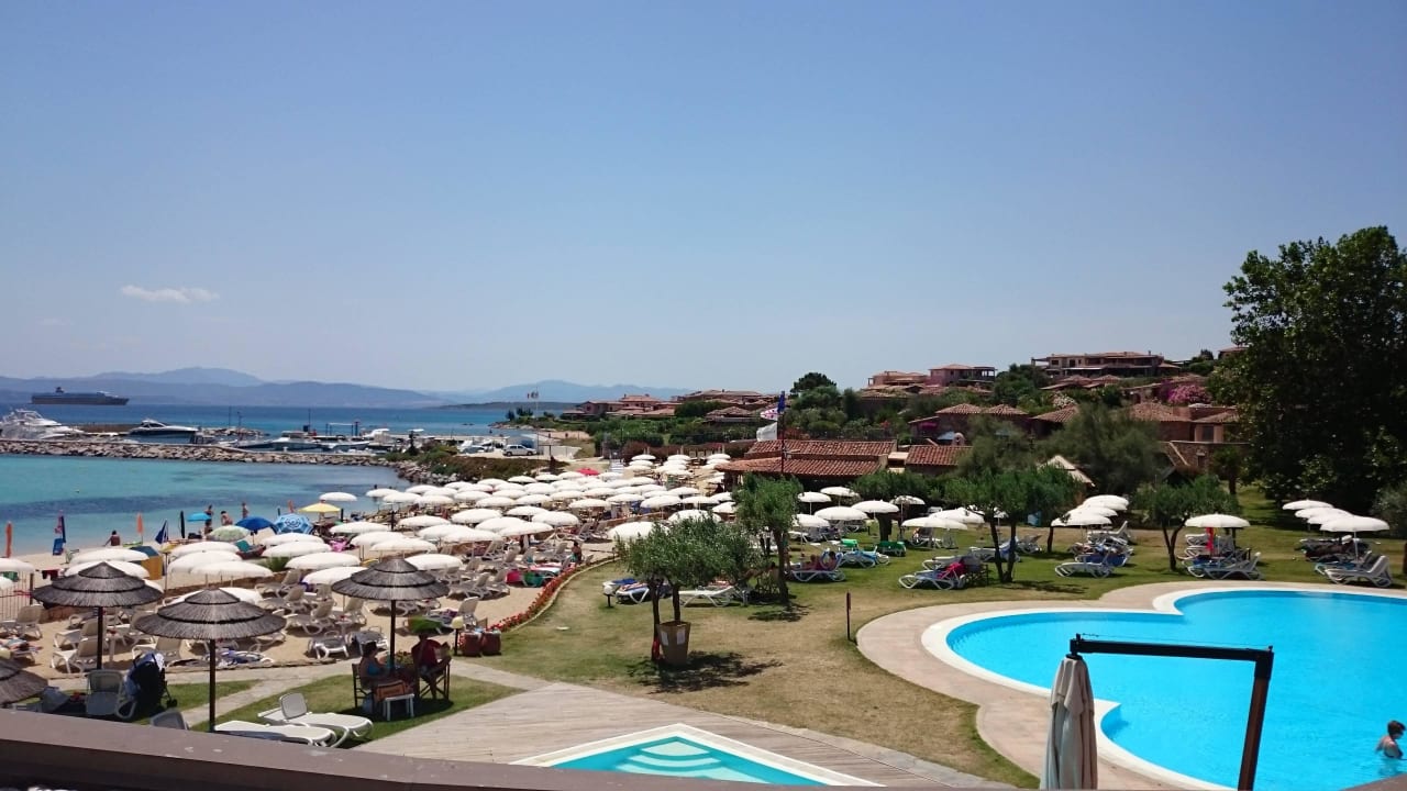 Ausblick vom Balkon Hotel Resort & Spa Baia Caddinas