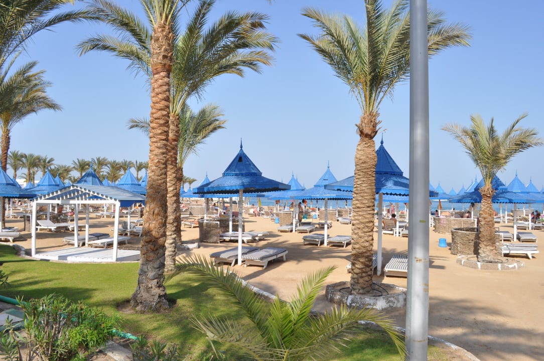 Strand.. The Grand Hotel Hurghada