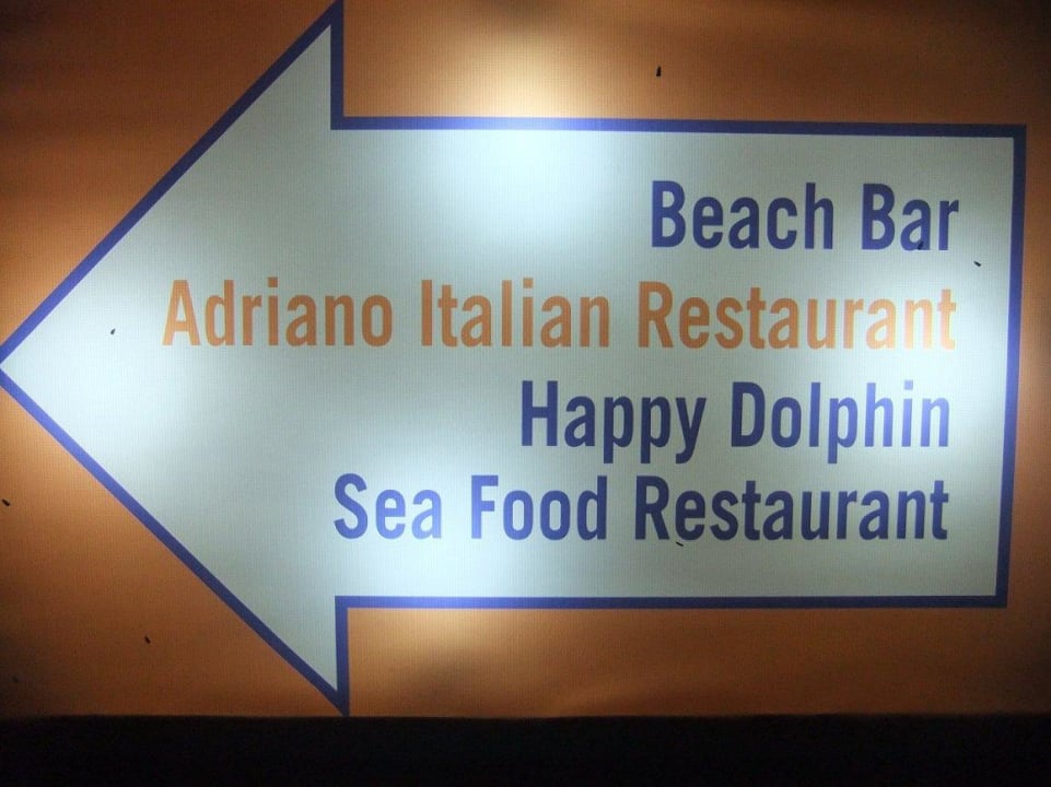 Neue Beschilderung Three Corners Happy Life Beach Resort