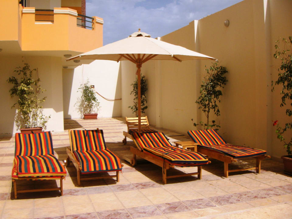 Sonnenliegen/ Sun lounger Fair Holiday Ferienwohnungen