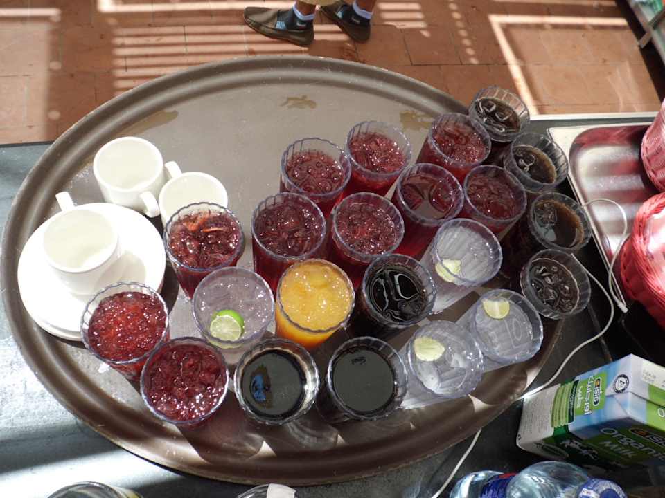 Strandbedienung Premier Le Reve Hotel & Spa