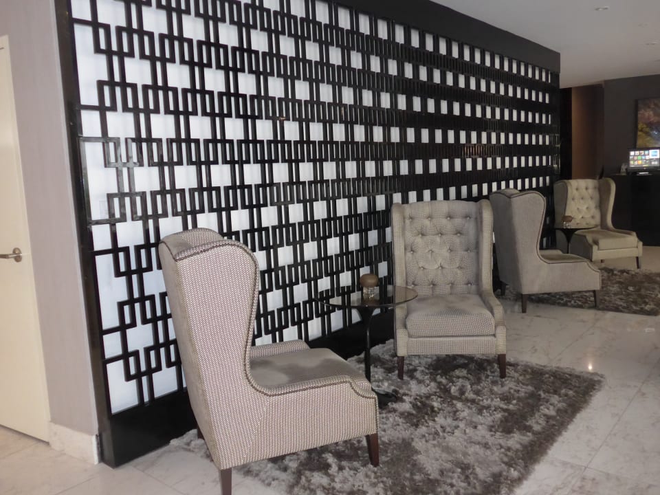 Tolle Sitzgelegenheit in der Lobby Jose Antonio Deluxe