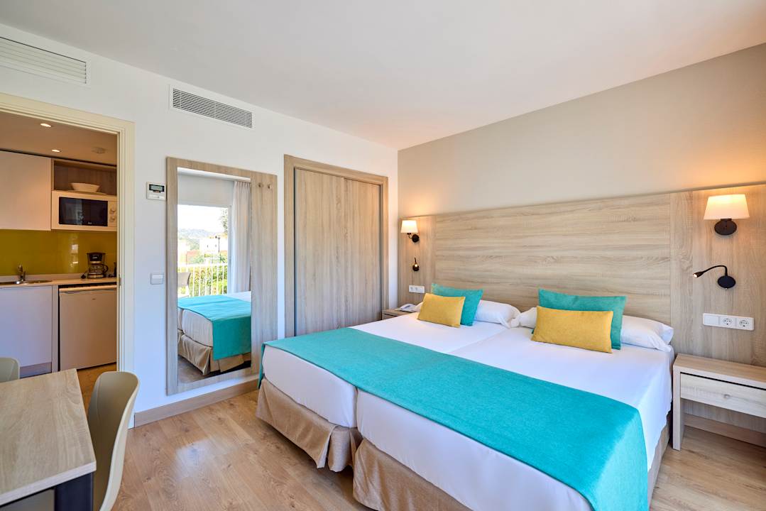 Zimmer Universal Apartments Laguna Garden
