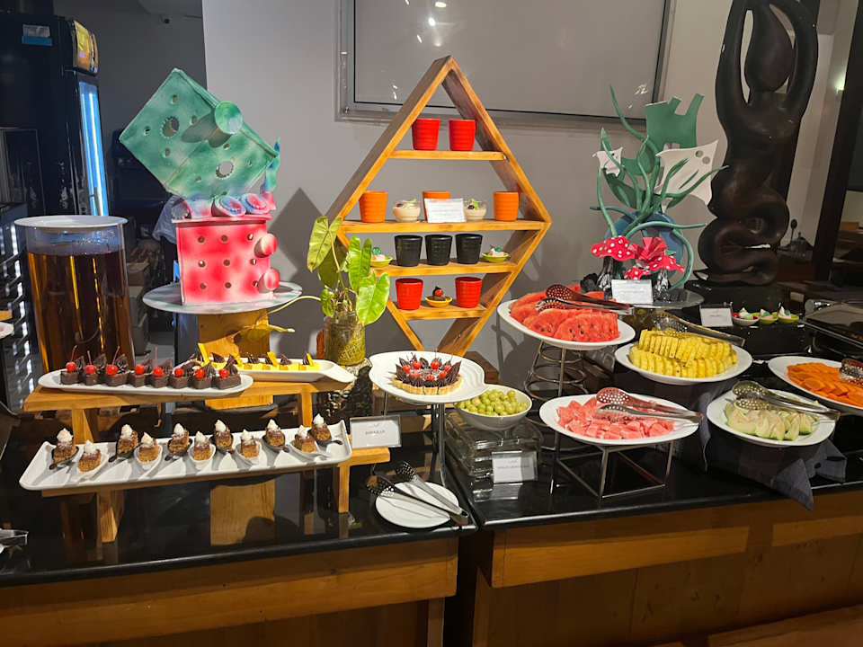 Gastro Pandanus Beach Resort & Spa