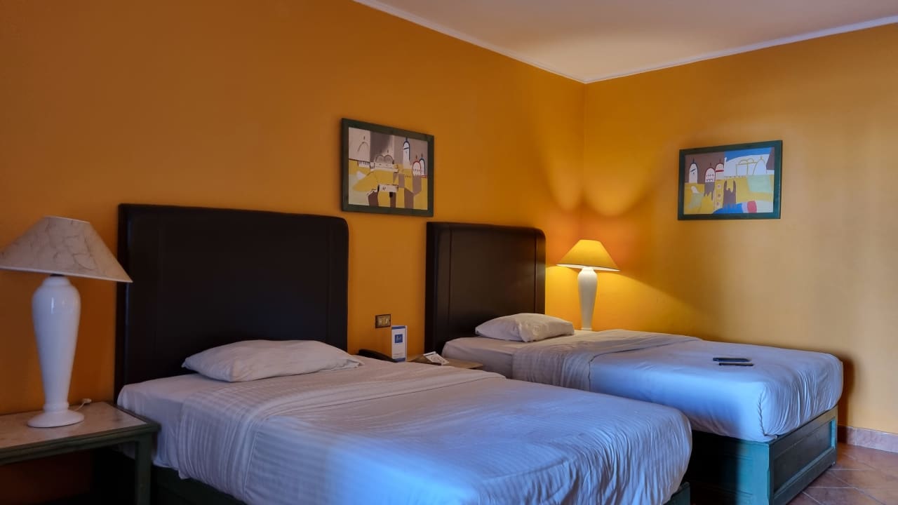 Zimmer Arabia Azur Resort