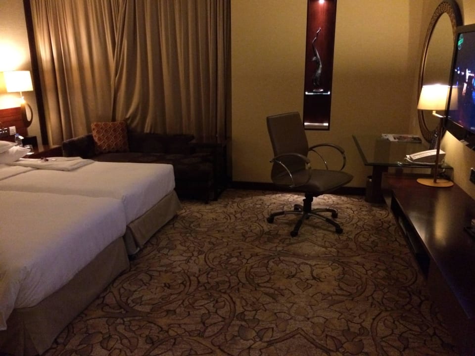 Hotel room Dusit Thani Dubai