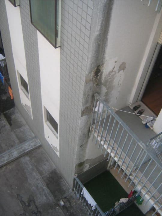 Blick auf die Balkone Hotel Impero