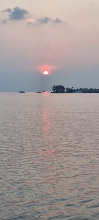 Außenansicht Kuredu Island Resort & Spa