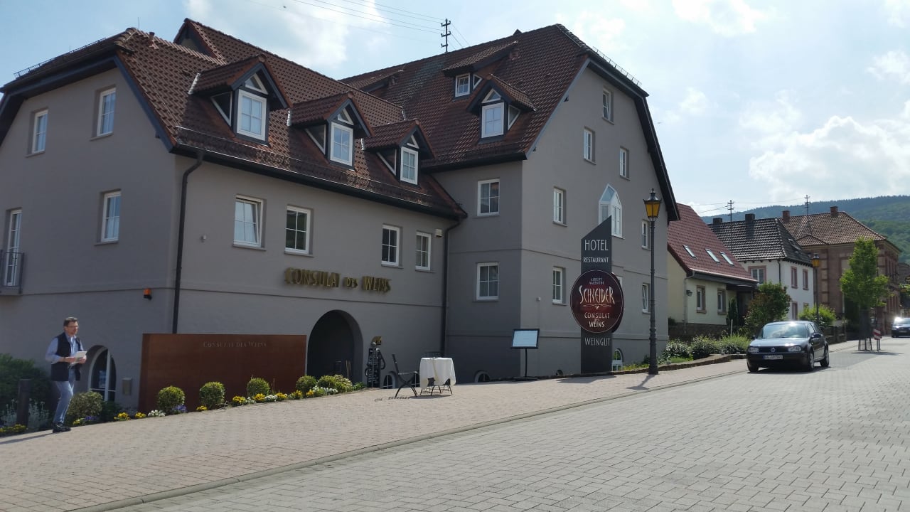 Außenansicht Consulat des Weins