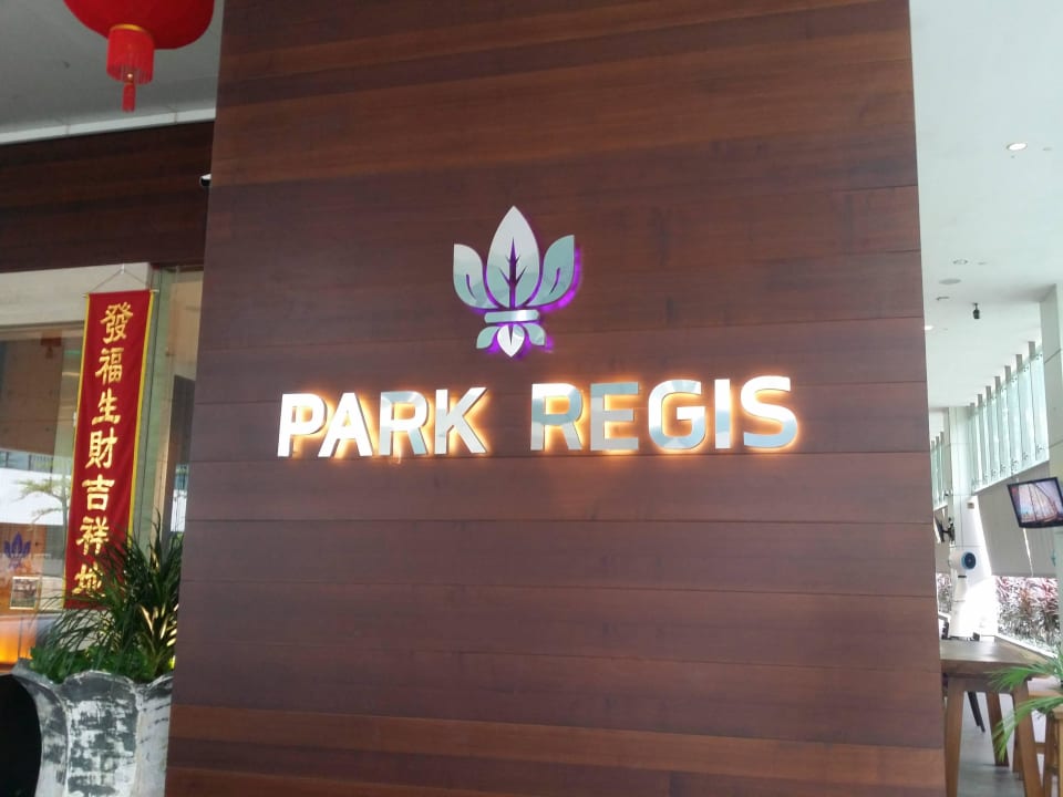 Außenansicht Park Regis Singapore