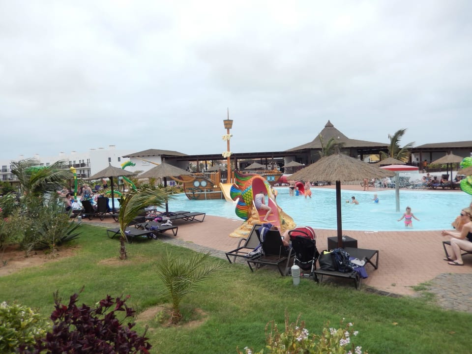 Kinder Pool  Meliá Dunas Beach Resort & Spa