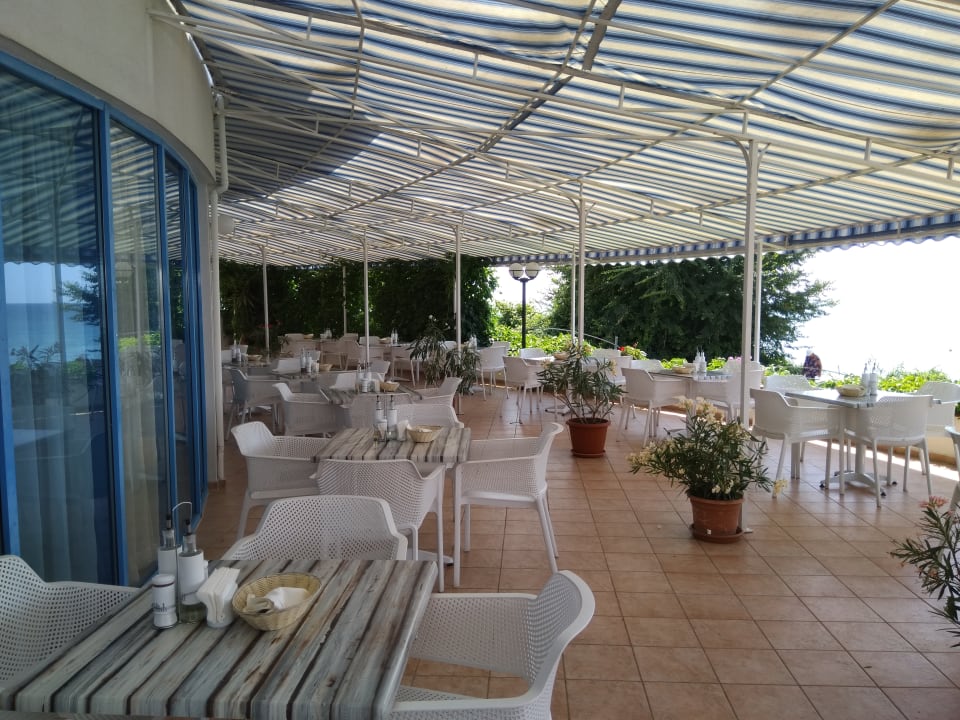 Gastro Hotel Sineva Beach