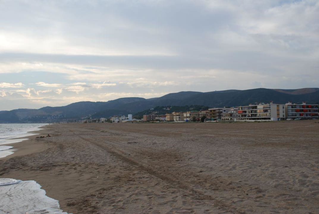 Пляж у "Apartamentos Marfina" Apartamentos Marfina