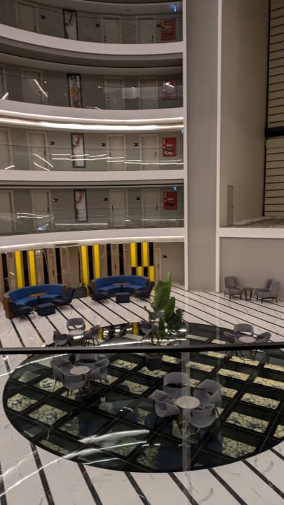 Lobby Arnor de Luxe Hotel & Spa