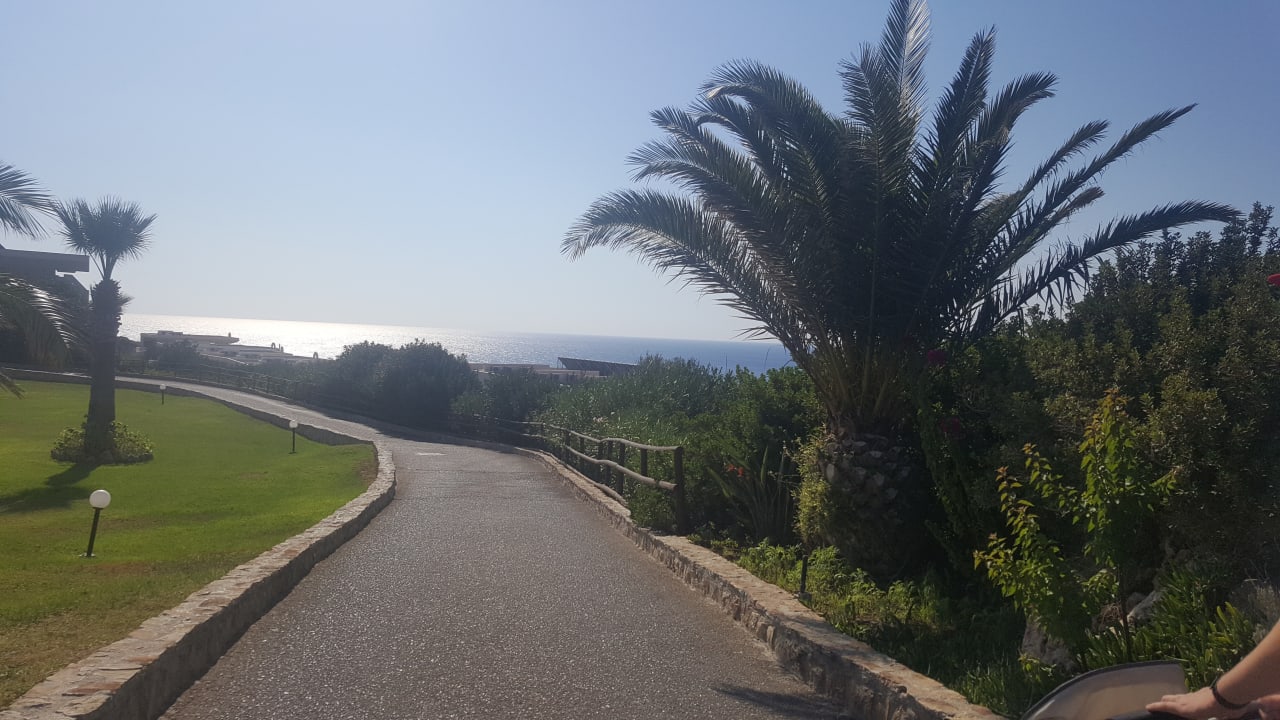 Gartenanlage Hotel Kalithea Horizon Royal