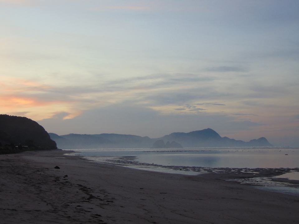 Strand Amber Lombok Beach Resort