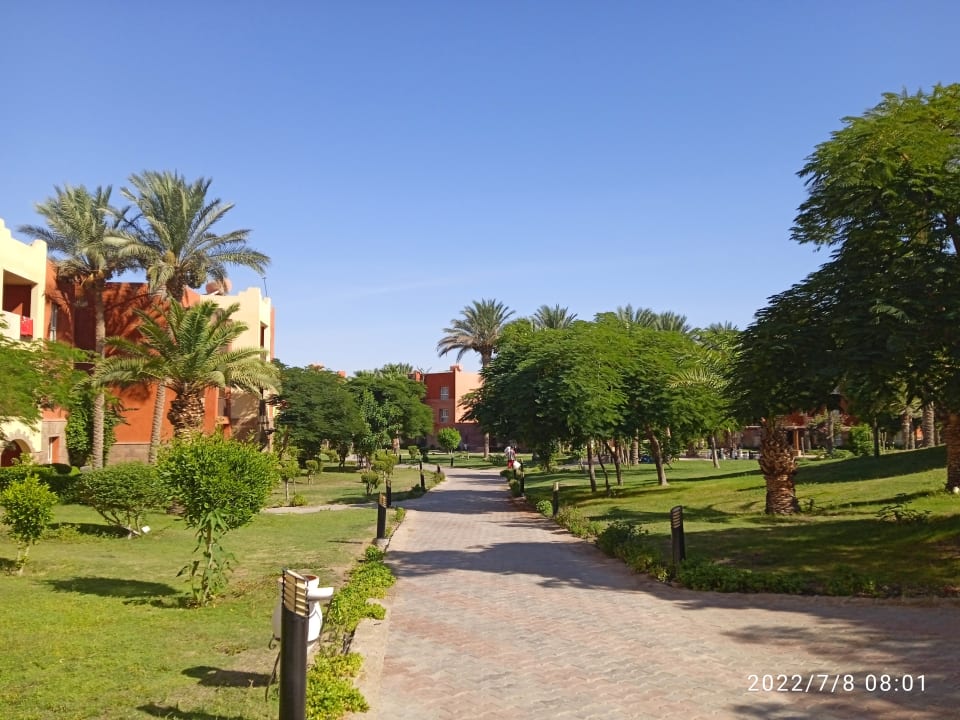 Gartenanlage SUNRISE Cardina Resort
