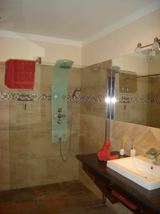 Genießerzimmer Zweigeltsuite Weingut Bohrn