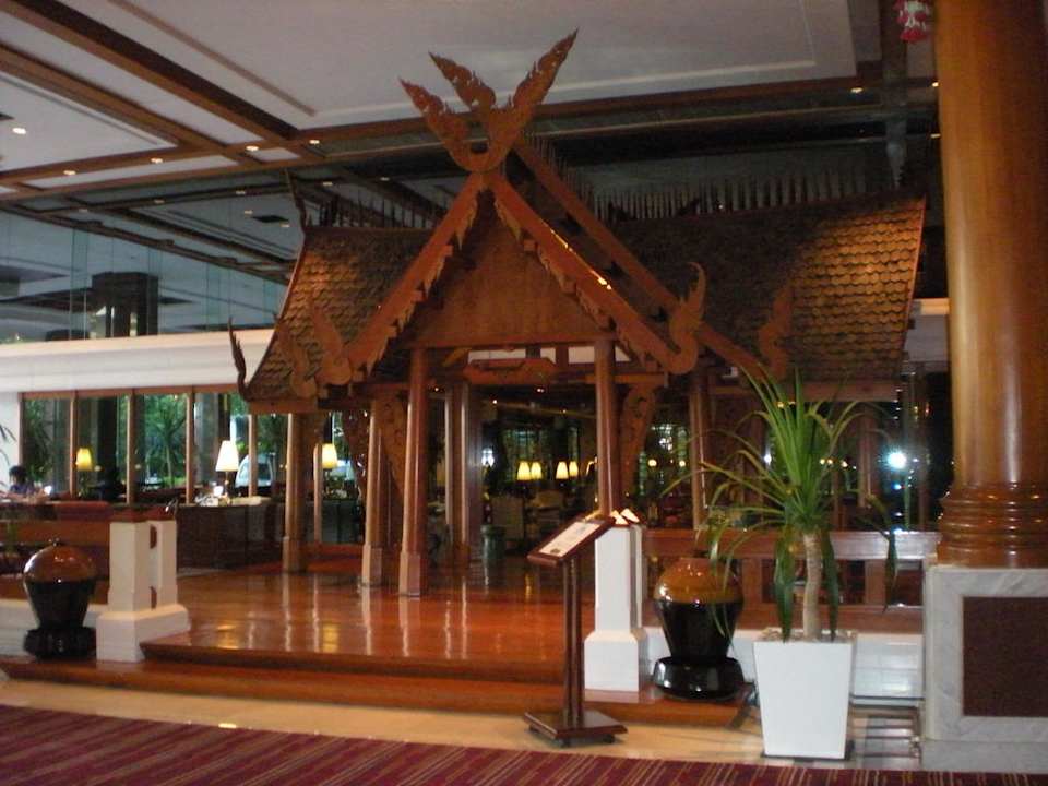 Lobby Bangkok Marriott Marquis Queen's Park