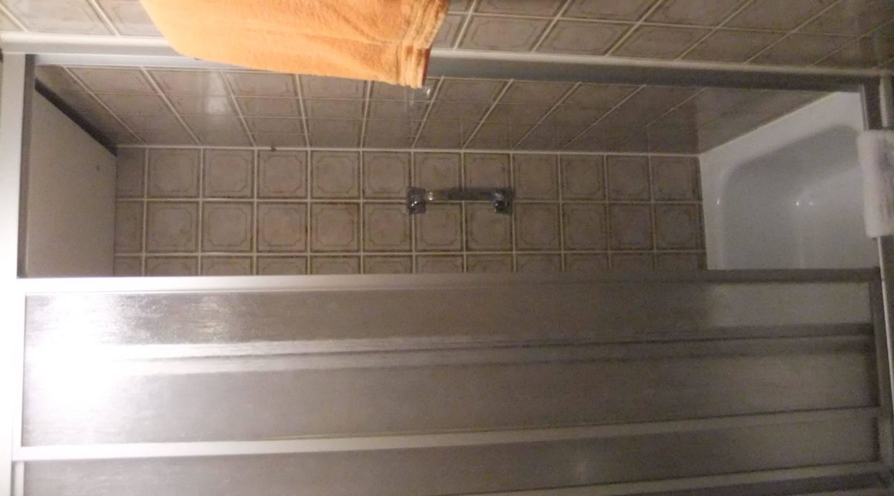 Bad zwar klein aber es reicht  Gasthof Zum Ott