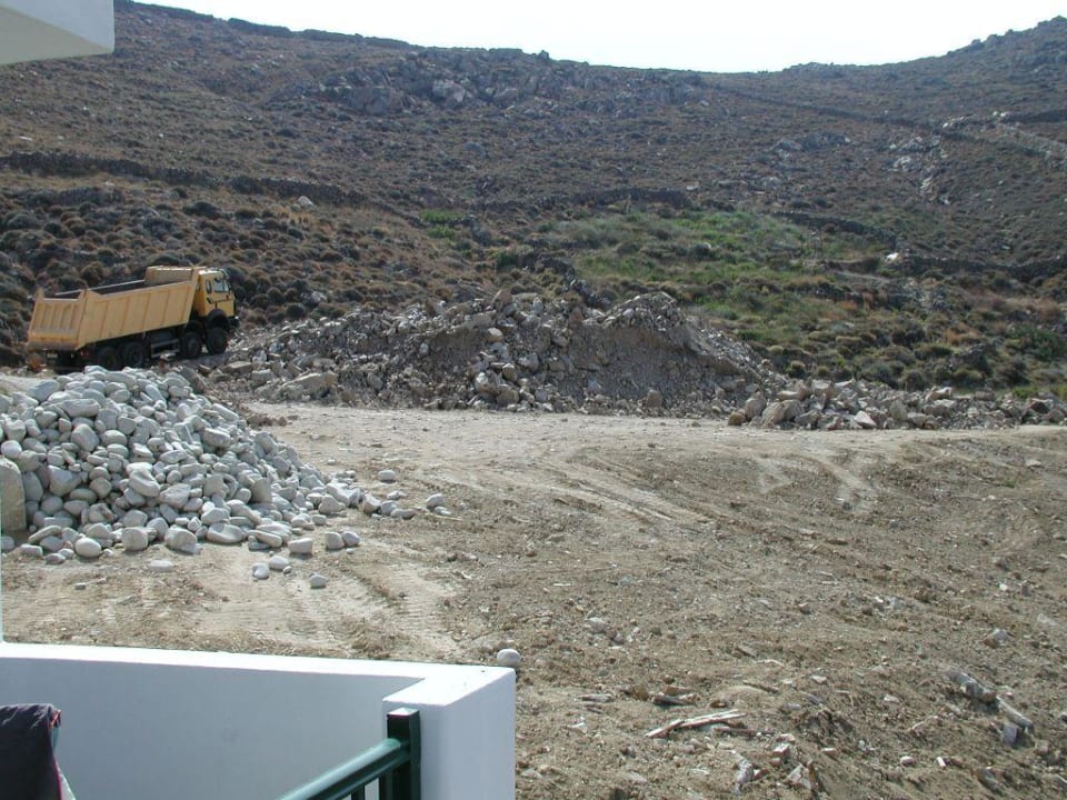 Zimmerausblick nach links Myconian Imperial Resort & Thalasso Spa Centre