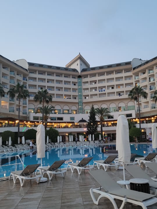 Pool Saphir Resort & Spa