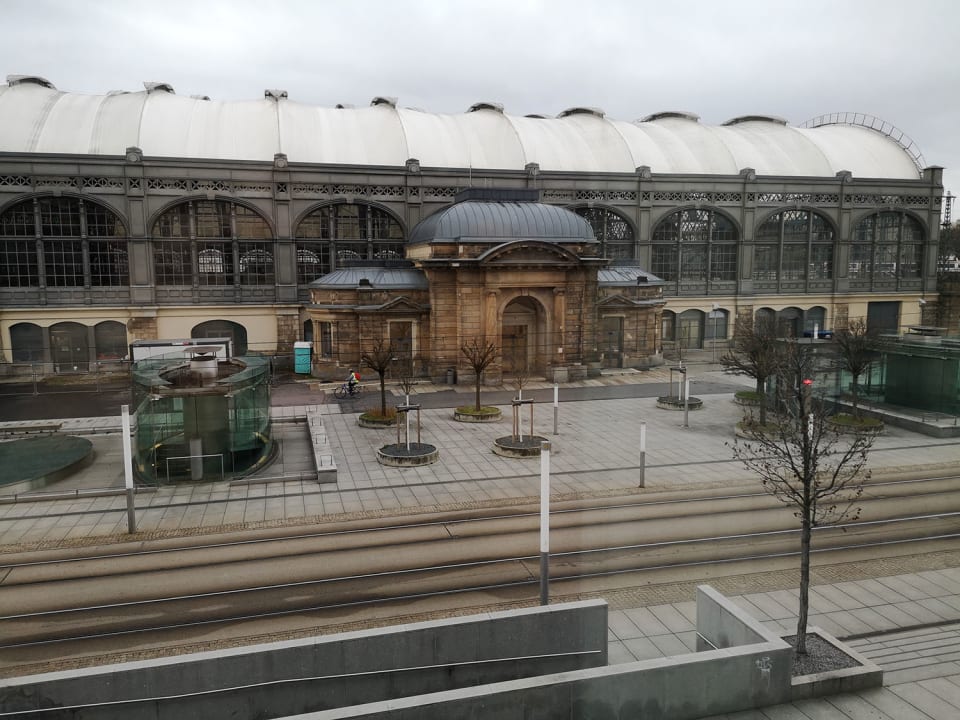 Ausblick IntercityHotel Dresden