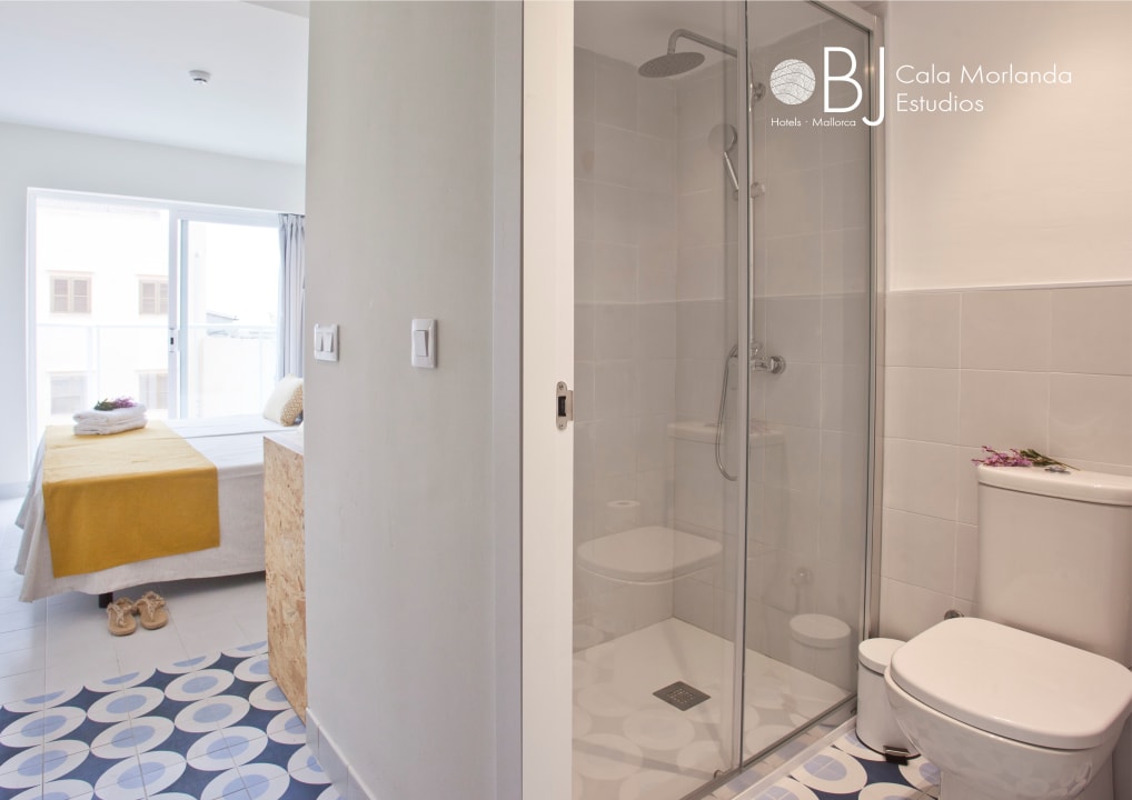 Zimmer BJ Cala Morlanda Estudios