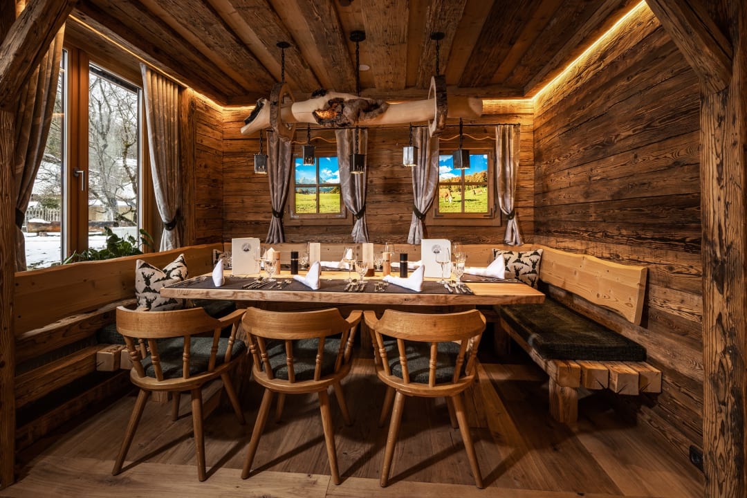 Gastro Alm- & Wellnesshotel Alpenhof