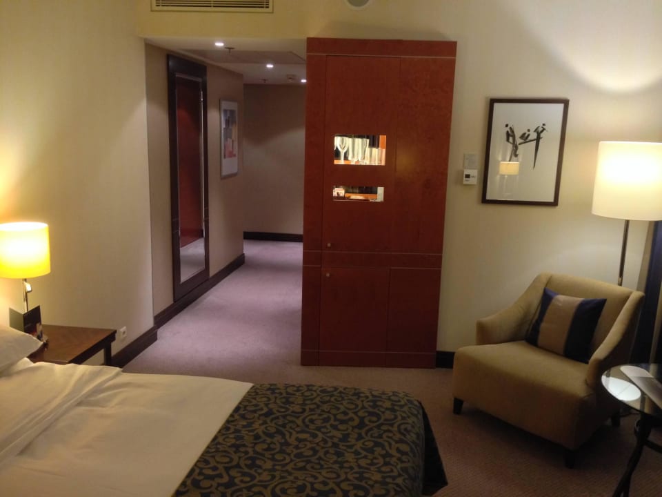 Very spacious room InterContinental Warszawa